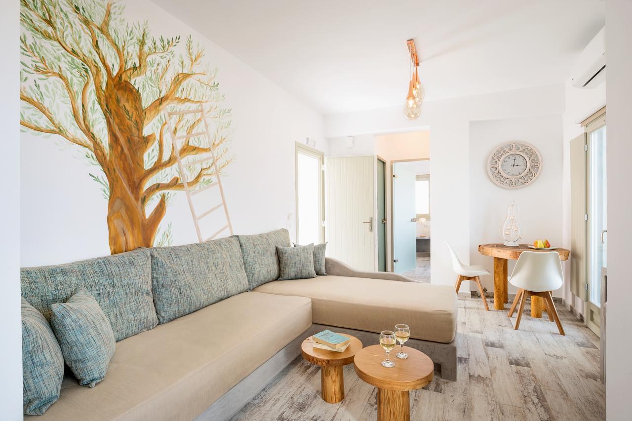Nectarios Villa - Studios & Suites Adults Only Тира Экстерьер фото
