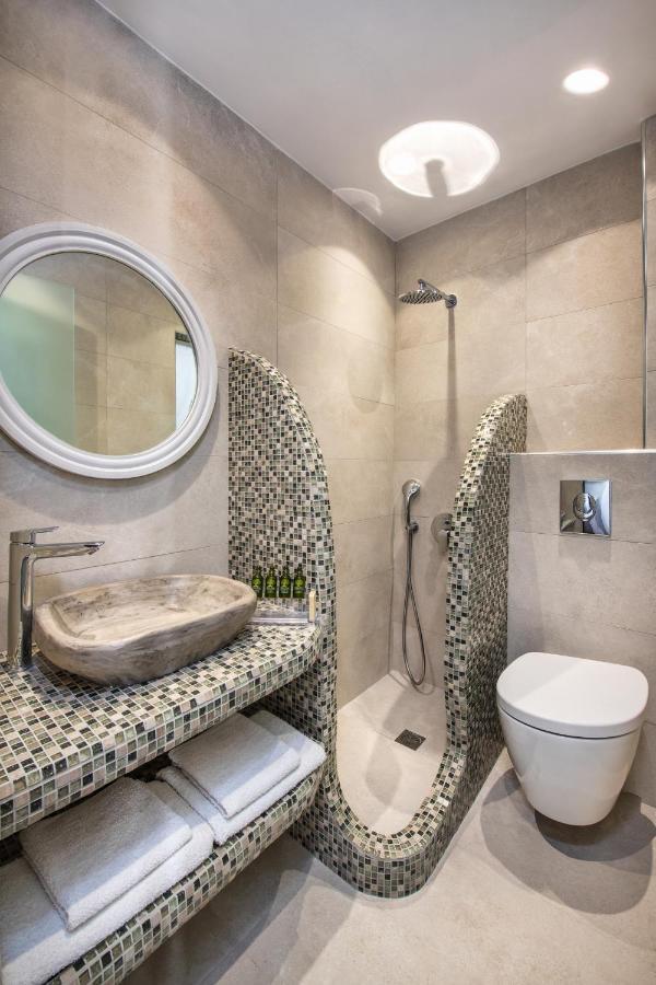 Nectarios Villa - Studios & Suites Adults Only Тира Экстерьер фото